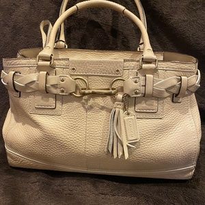 Coach L0693 10529 Hamptons Tan Pebble Leather Purse